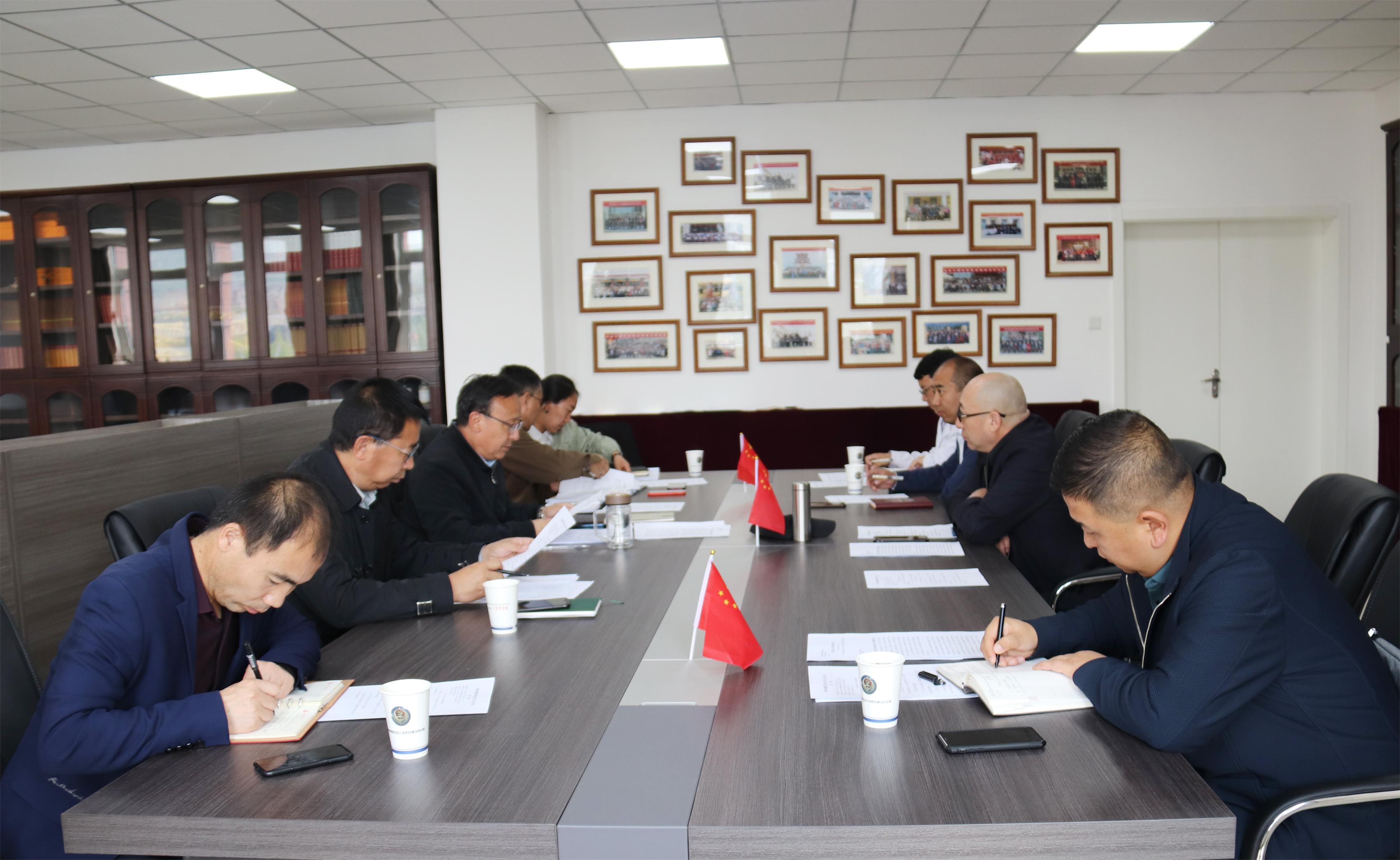 开展《学习党史，牢记使命》主题党日活动