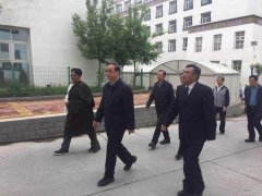 王国强等赴玉树州藏医院检查指导工作